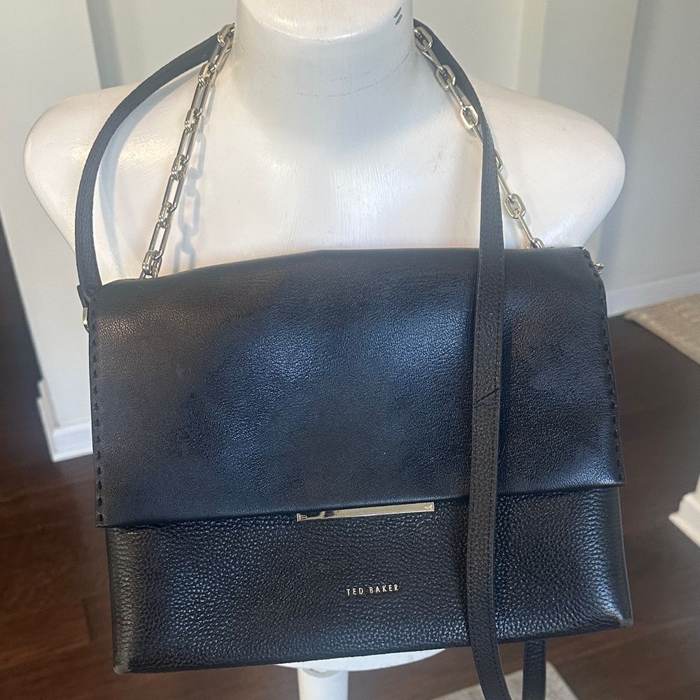Ted Baker Shoulder Bag Large Leather Bar Detail Diaana Handbag (Black)